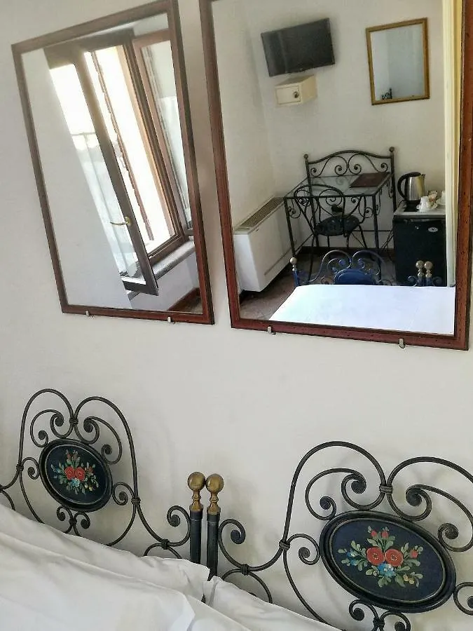 ***  Hotel e Locanda La Bastia Valeggio sul Mincio Italia